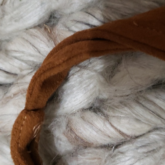 Ivory Love Size Medium - Picture 11 of 11